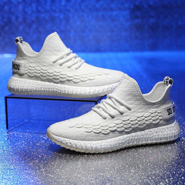 

2021 summer flying weaving leisure men's sports fashion shoes