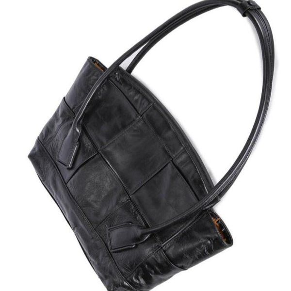 

venetas bottega hong kong brand leather ashui same large capacity single shoulder bag woven catfish designer handbag wan