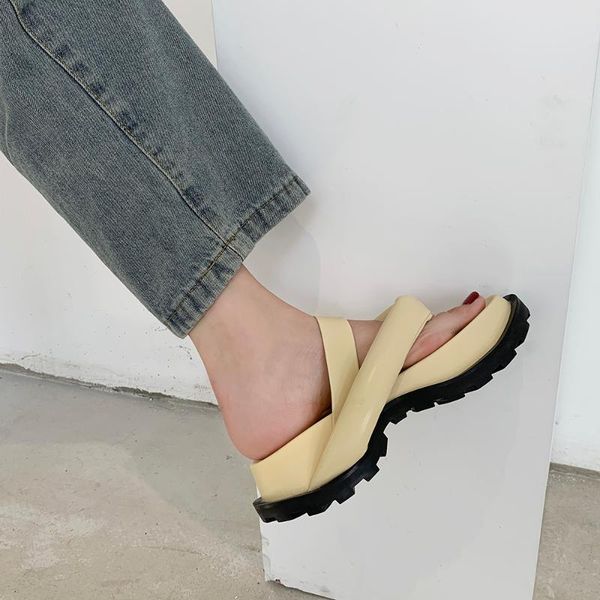 

slippers summer style simple solid color thick-soled flip flops ladies outer wear fashion casual roman sandals large size 35-40., Black