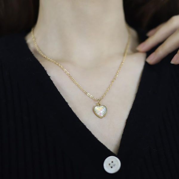 

pendant necklaces niche temperament geometric love heart color fish scale clavicle chain beautiful romantic necklace female gift, Silver