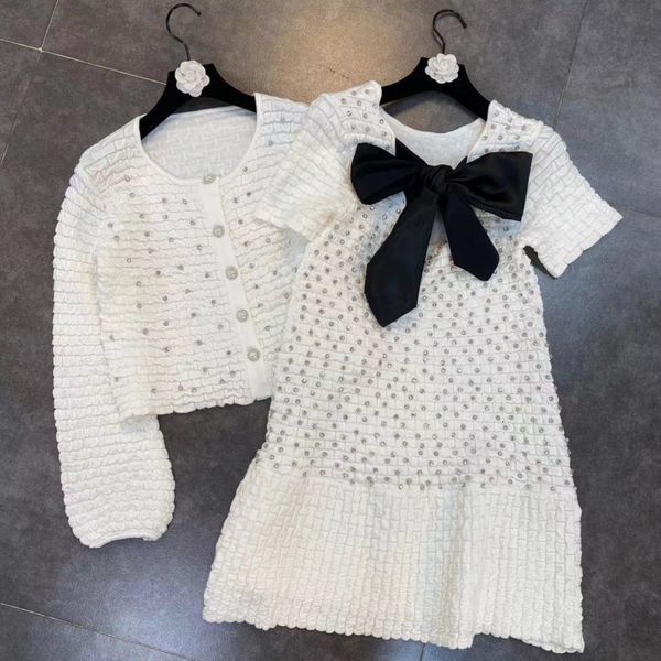 

2021 Spring Just Arrived Short Neck Arc Diamonds Knitted or Crocheted B0so, Black;gray