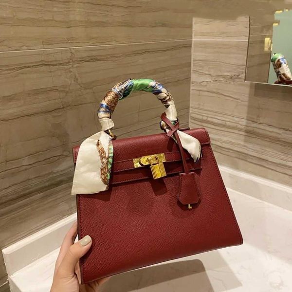 

large-capacity palm new bag super classic, with scarves, folding packaging bags, Red;black