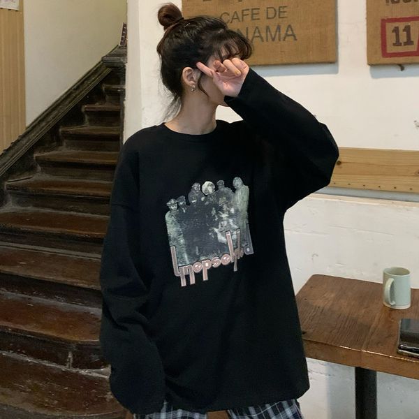 

2021 spring new style cartoon printed letters thin long-sleeved round neck college loose t-shirt women ygjt, White