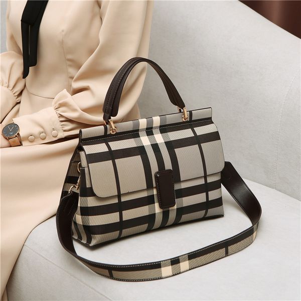 

bag bags handbags women's crossbody full leather fashion 2021 tote portable small square simple versatile pillow single shoulder messen