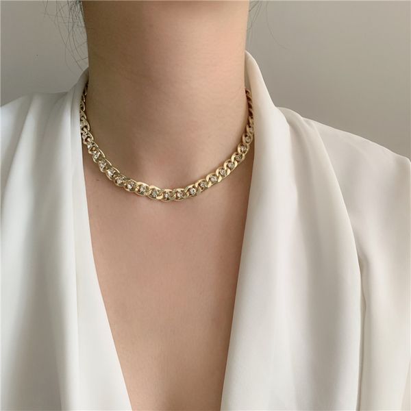 

hbp fashion personalized metal chain inlaid with diamond choker collar chain, the same bracelet and handpiece, fashionable for women, Silver