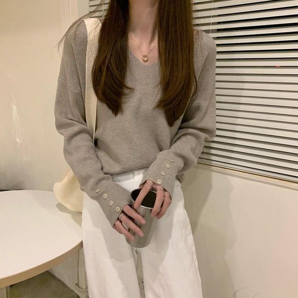 

women's sweaters bottomed blouse winter 2021 v-neck sweater loose pullover with versatile top, White;black
