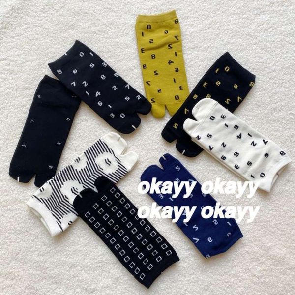 

split toe socks digital japanese pattern women's spring and summer tabi ship low top, Black;white