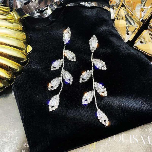 

stud fashion leaf crystal tassel earrings simple and versatile women's romantic luxury jewelry gift, Golden;silver