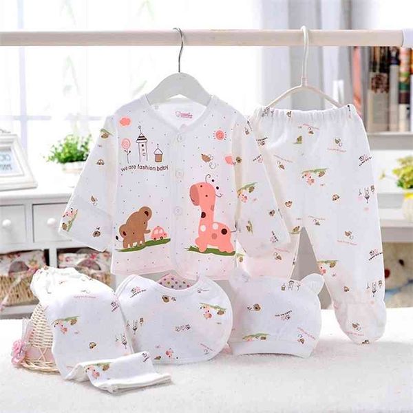 Primavera ed estate Autunno 5 pezzi Pantaloni per animali simpatici Pantaloni Top Bib Cappello Set per abiti da bambino nato 210528