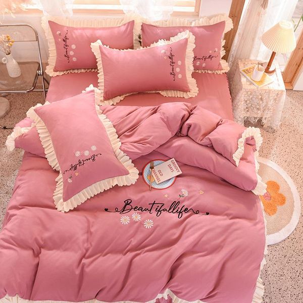

bedding sets 4pcs little daisy kawaii set luxury 200x230cm bed sheets girls quilt case soft comforter cotton