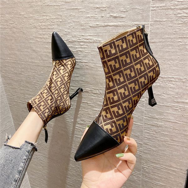 

t517 pointed high-heeled martin 2021 thin heel color matching women's single lining low barrel daily fashion boots, Black