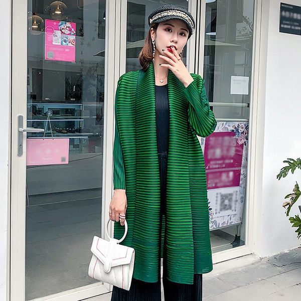 

2021 new pleated spring windbreaker autumn long green stripes outer wear lapel fashion women's trench coat 87bn, Tan;black