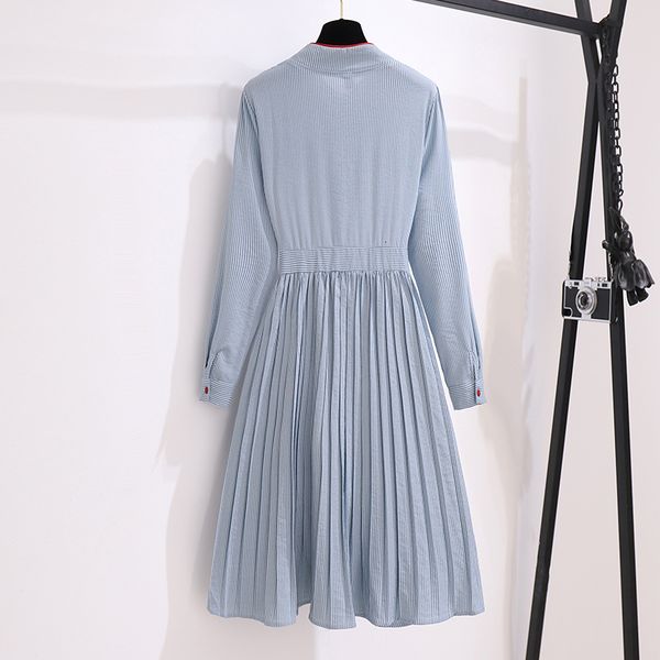 

plus size blue stripe shirt party dress with long sleeves embroidered a line plied female fall 2021 fashionable clothing mqqc, White