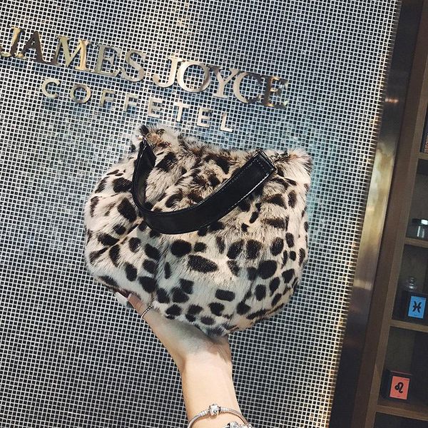 

plush women's fashion one-shoulder bag portable cute plush bag winter women's