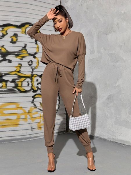 

batwing sleeve tee & knot front sweatpants f4vv#, White