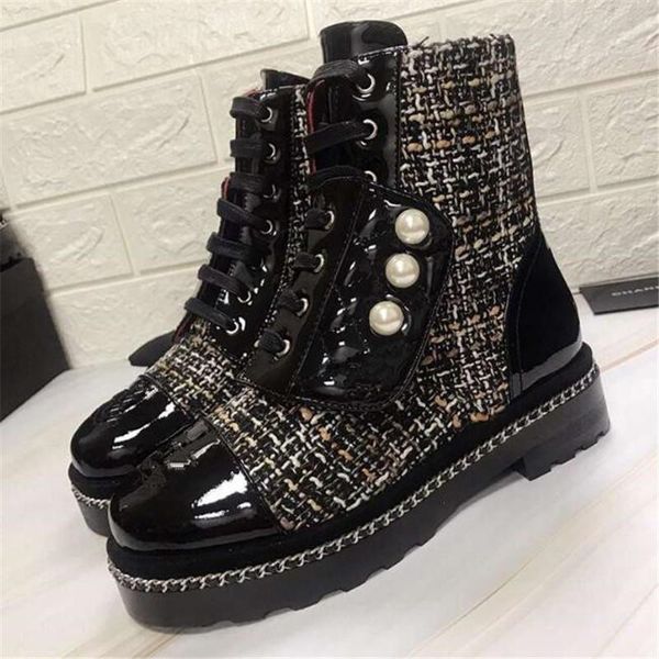

boots mixed color women ankle luxury design preal lace up short runway mental chain decor winter 2021, Black