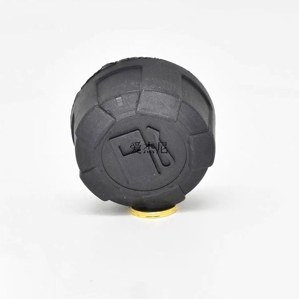 Cap Cap (Новый стиль / старый стиль) для Kawasaki FJ180 FJ180V FJ151V FJ100D газонокосилка Запасная часть P / N 51049-7002