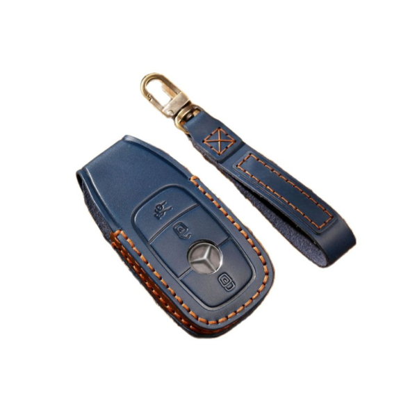 

keychains the car key case for women's leather, Silver