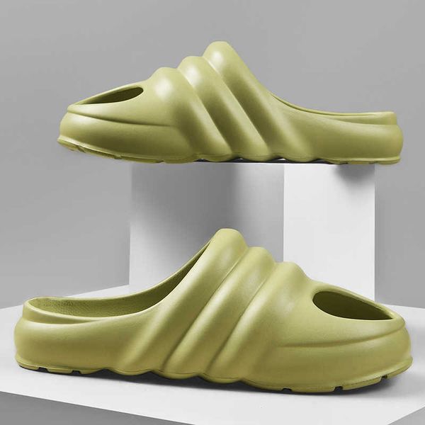 

2021 summer new slippers personality kanye co branded coconut sandals, Black