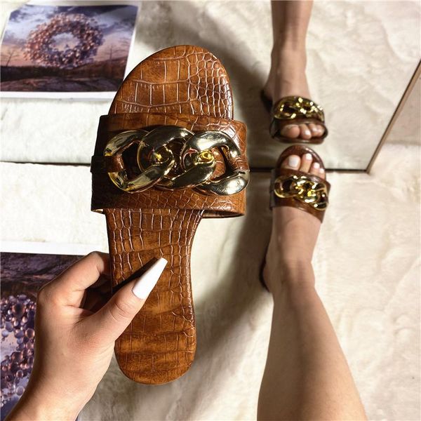 

4 color leather women's slippers 2021 fashion metal decoration designers outdoor house slippers female slides plus size, Black