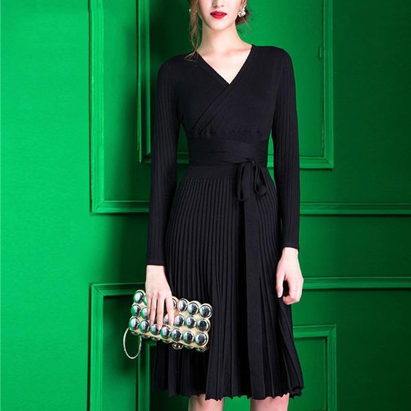 

casual dresses v-neck elegant women sweater dress 2021 autumn winter knitted elastic pleated ladies with belt, Black;gray