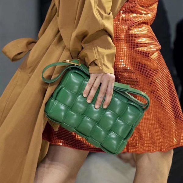 

2021 luxury fashion bag leather handbags the bags artwork messenger temperament check business casual style ladies chains quality handb wdoi