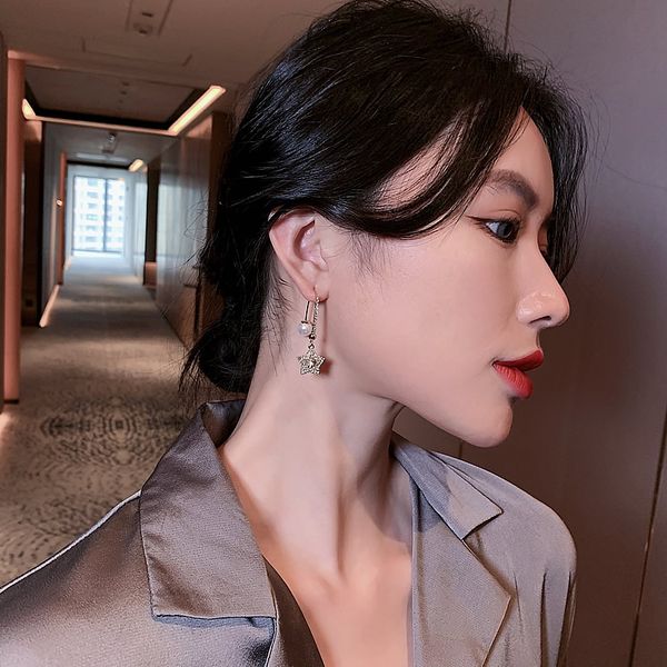 

2021 new design hook pearl crystal pentastar female charm earrings luxury party jewelry fashion girl unusual earring accessories, Golden