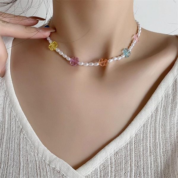 

chokers colorful acrylic flower pearl stitching necklace color beaded clavicle chain girly pendant wholesale for woman trend, Golden;silver