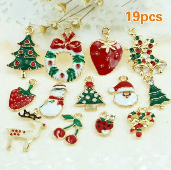 

christmas decorations 19pcs mixed charms set jewellery pendants xmas holiday decor ornament.1