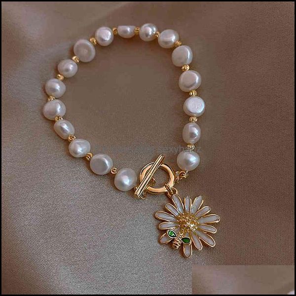 

charm bracelets jewelry bracelet south tanshui pearl daisy womens niche design advanced simple temperament drop delivery 2021 pgs0b, Golden;silver