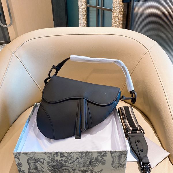 

2021 women handbags and small size classic fashion bags brand design luxury saddle bag two shoulder strap crossbody purse