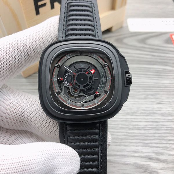 

wristwatches designer watches luxury mens watches automatic watch fine steel 47mm waterproof mechanical man watch p3b-01, Slivery;brown