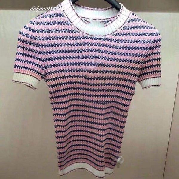 

2020 spring and summer new temperament round collar stripe color knit short-sleeved t-shirt tight women's short-sleeved blouse, White