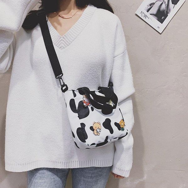 

2021 bag cartoon korean handbag trend messenger cow pattern female casual cute new canvas cuagi