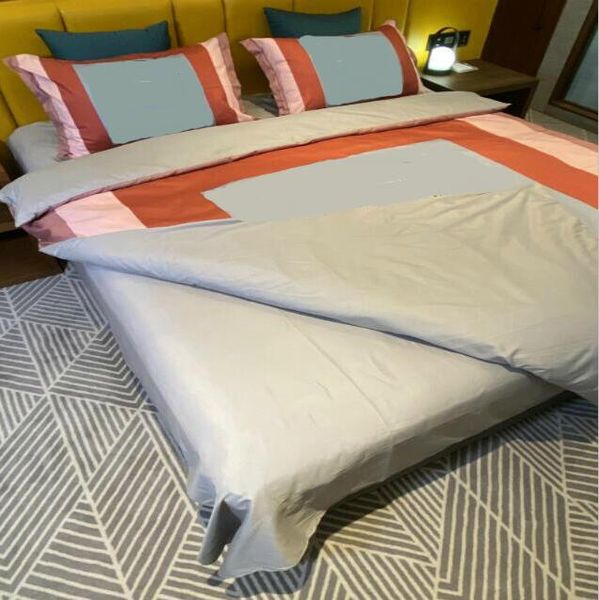 Set di biancheria da letto stampati di moda Set copripiumino queen size vendita 2 federe Copripiumino lenzuolo A021