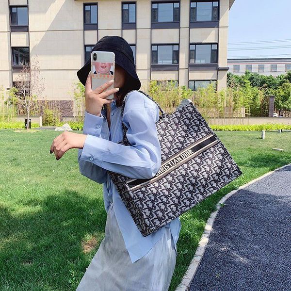 

canvas shopping large capacity 2020 new women's net red star same mummy hand fashion shoulder bag