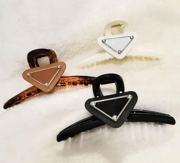 

2022 korea dongdaemun letter clamps classic multicolor triangle temperament liu hai wild headdress female fast delivery, Slivery;golden