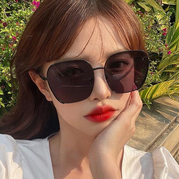 

sunglasses trending vintage women men metal polygonal irregular glasses design ladies anti ultraviolet colored uv40, White;black