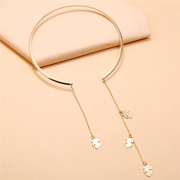 

new creative leaf pendant open choker necklace for ladies elegant crystal cuff collar necklace statement party fashion jewelry, Golden;silver