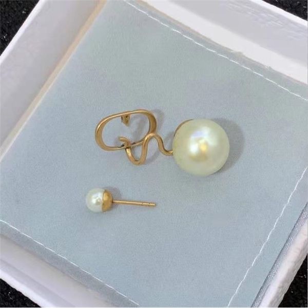 

aaa designer jewelry 2021 new back hanging pearl net red bronze full letter earrings 925 silver needle ie3h, Golden