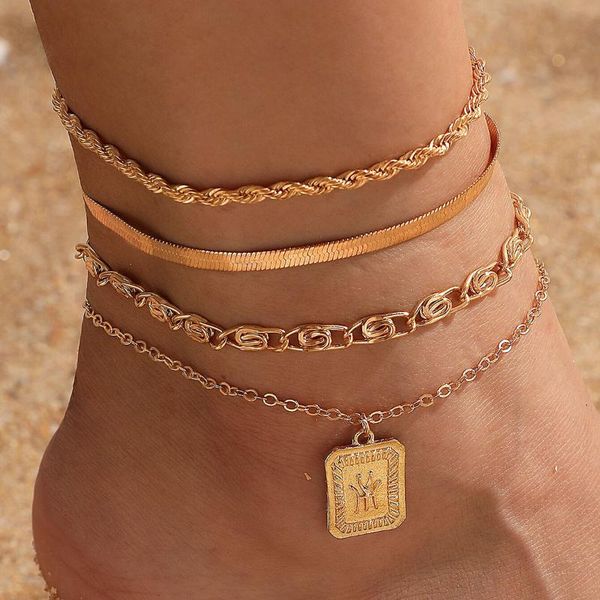 

anklets punk snake bone twist chain queen pattern square pendant anklet for women gold foot ankle bracelet 2021 vintage jewelry 4pcs/set, Red;blue