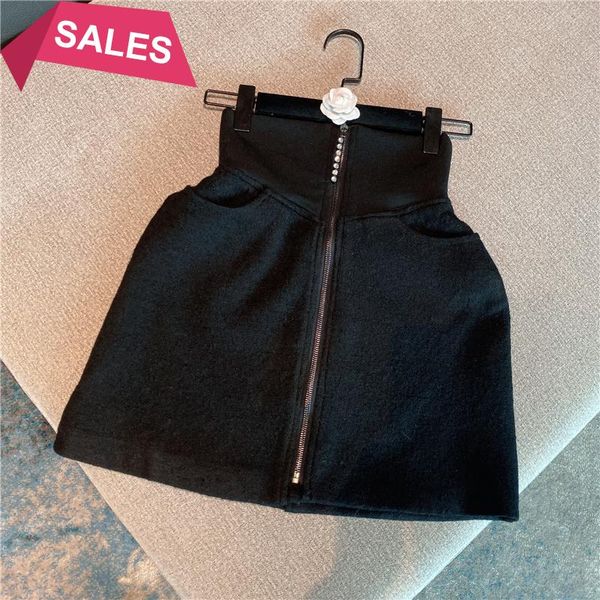 

skirts versatile boots in autumn and winter, Black