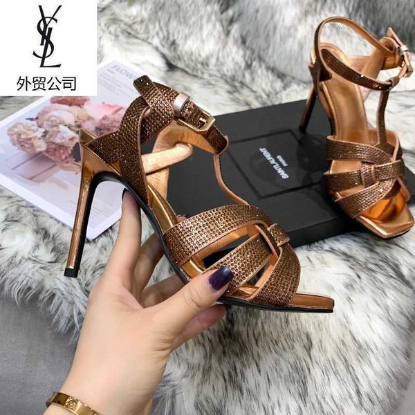 

loafers men designer luxury women high heels sandals slippers mules slides pumps ballerinas sneakers dress shoes d2hw, Black;white