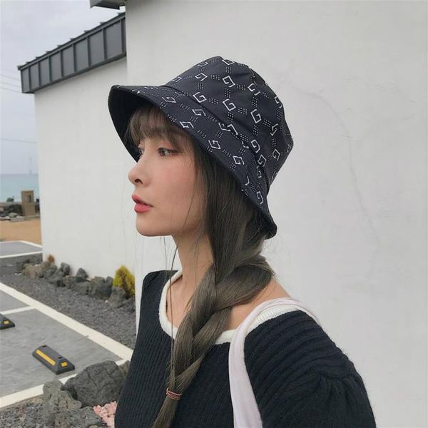 

2021 brand female cap spring wear double-sided sun bucket hat summer fashion letters graffiti woman fisherman hat, Blue;gray