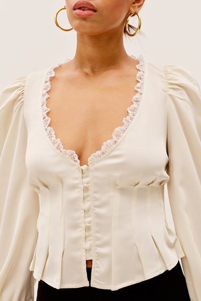 

retro splice lace deep v neck puff sleeve shirt french white color single-breasted ruched slim waist short women blouse
