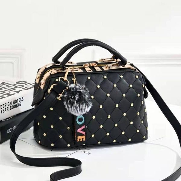 

duffel bags korean version of the rivet shoulder diagonal paage fashion casual les small square crossbody bag jinli 25x13x16cm