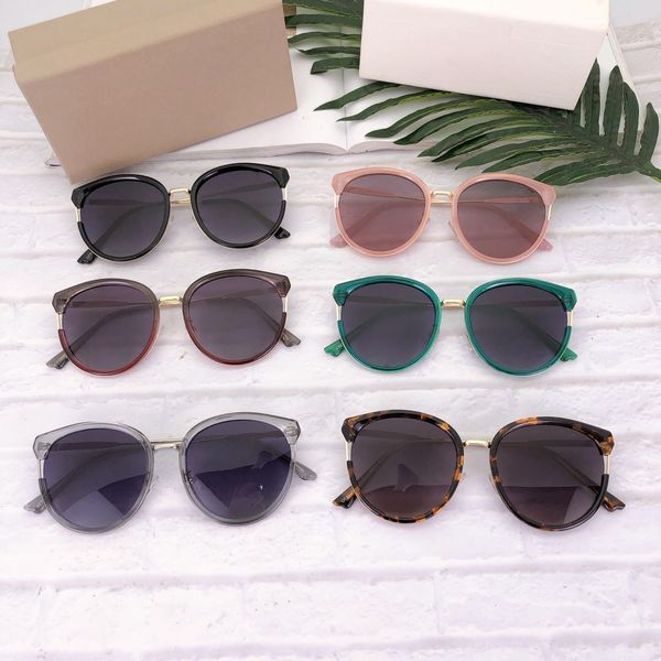 

sunglasses fashion lady cat eye brand sunglasses anti uv polarized pc lens classic brand men and women glasses with brand gift box, White;black