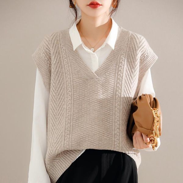 

autumn and winter thin 2021 wool vt women's v-neck thickened pullover, sleevels knitted waistcoat sweater, Black;white