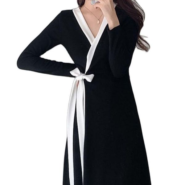 Casual Dresses Japanischer Stil V-Ausschnitt Langarm Patchwork Kleid Herbst Schwarz Side Split Midi Wrap 2021 Frau Kleidung QA191