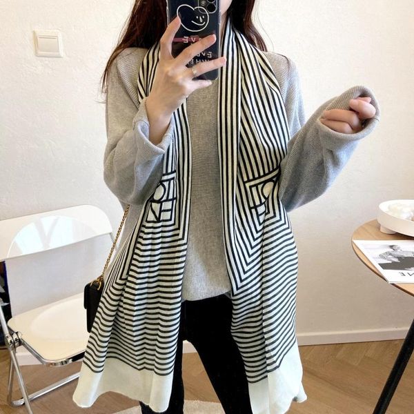 

scarves 2021spring printed women's scarf warm cotton linen scarfshawl summer air conditioning shawl beach sun protection towel, Blue;gray